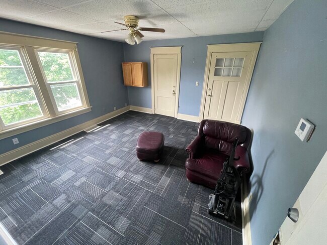 Building Photo - 1900 N 8th St