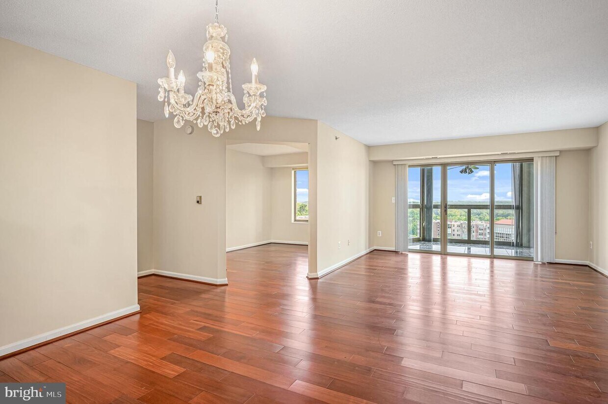 19385 Cypress Ridge Terrace Unit 815, Leesburg, VA 20176 Room for