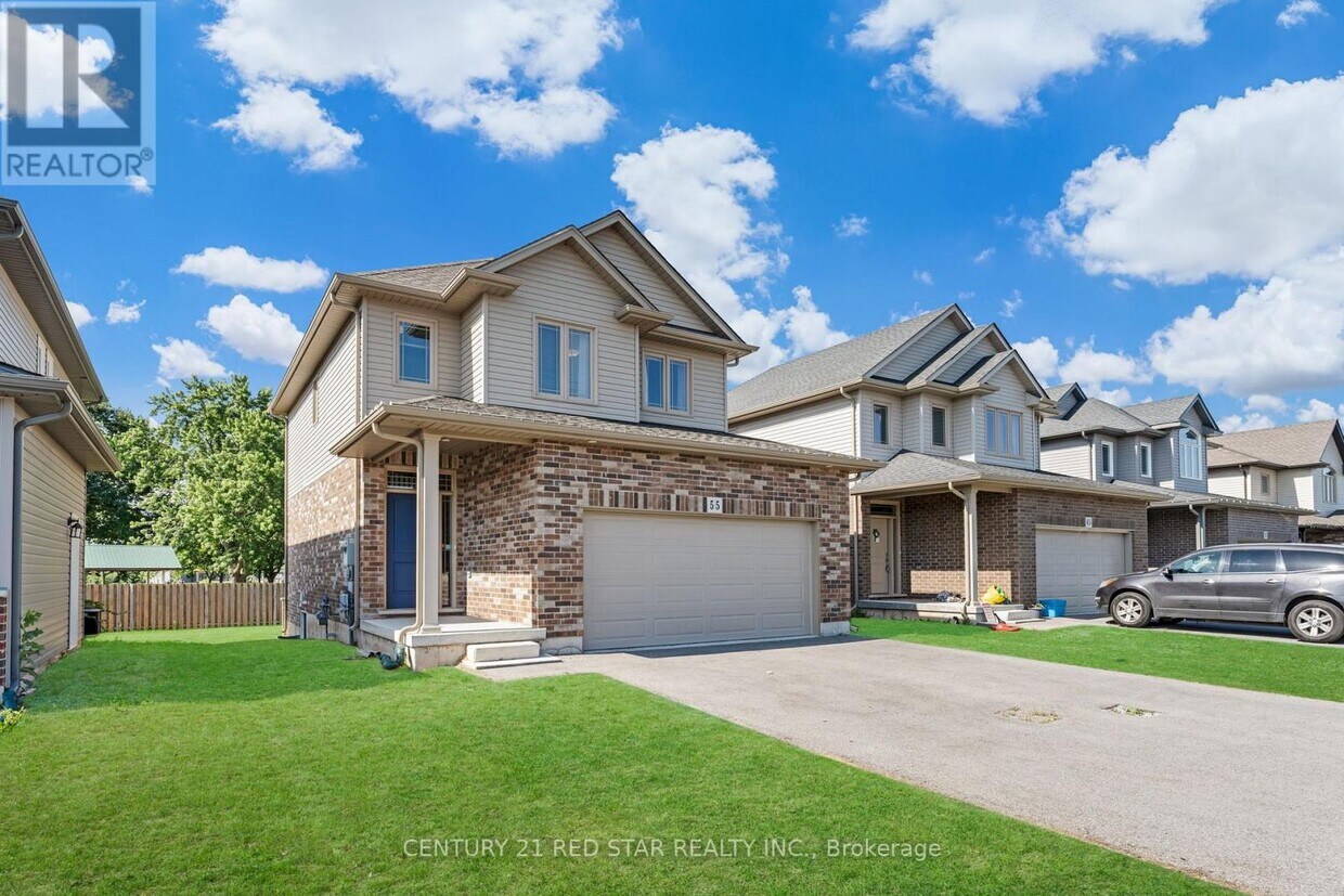 Primary Photo - 55 Laurent Ave