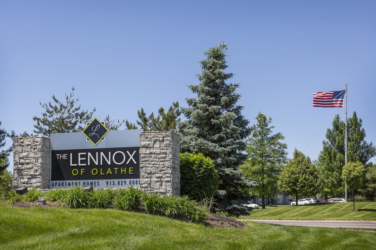 The Lennox Of Olathe Apartments Olathe, KS
