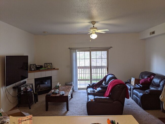 Photo - Rory 2270 Apartment