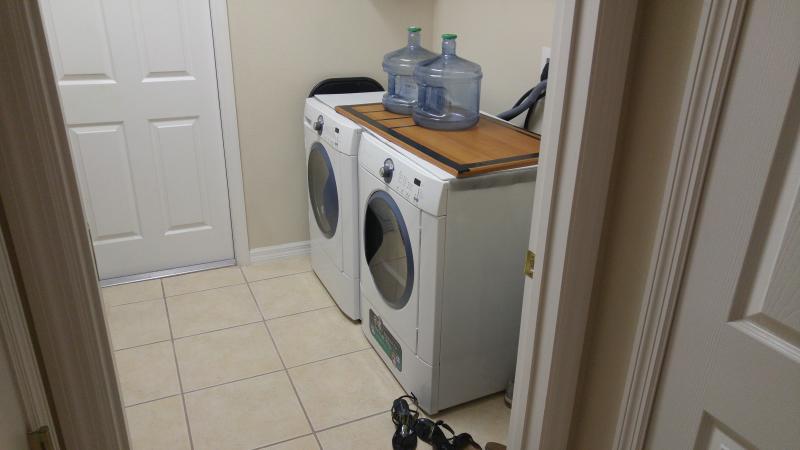 Foto del edificio - 2443 Pond Cove Way