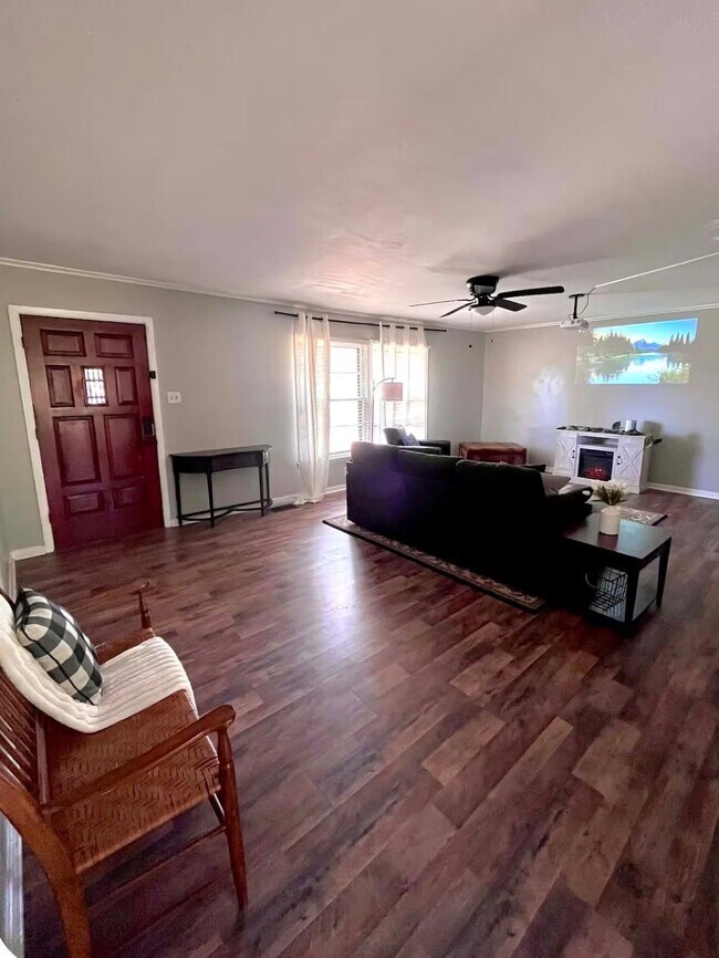 Foto del edificio - 1422 Marian St