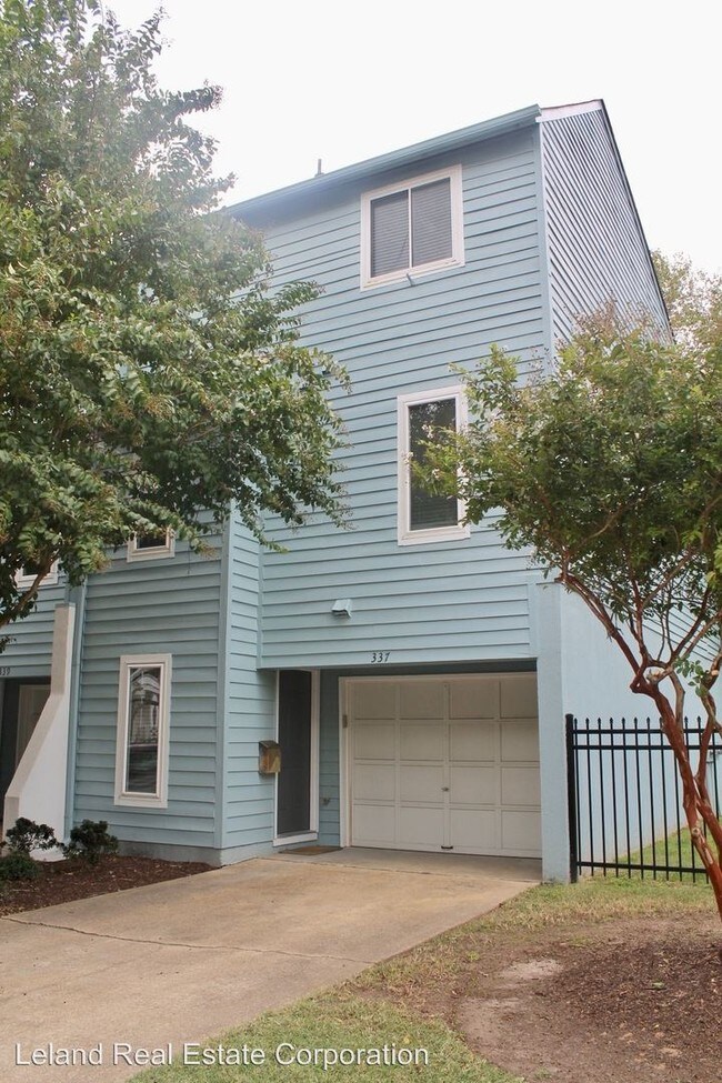 Building Photo - 337 25th St
