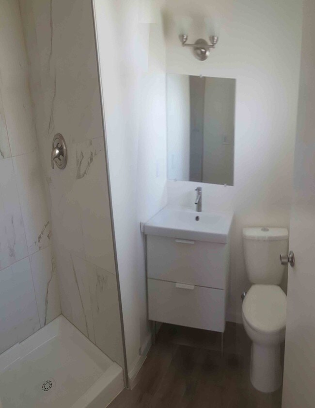 Foto del edificio - 6325 Portola Rd