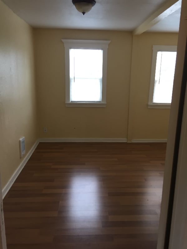 3628 SE Wake St Unit B, Milwaukie, OR 97222 Room for Rent in