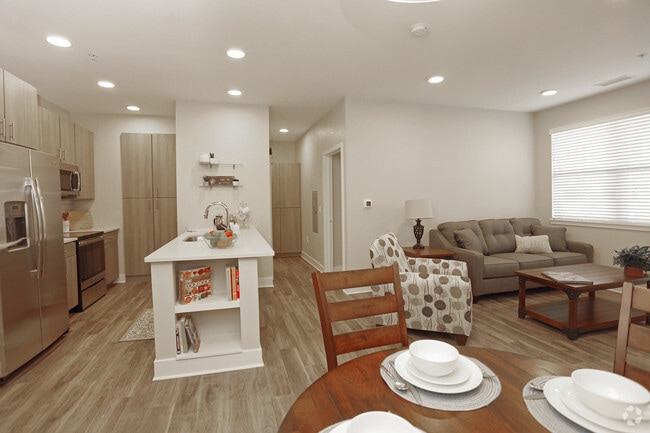 2BD, 2BA - 924 SF - Eagles Peak - 55+ Active Adult Community