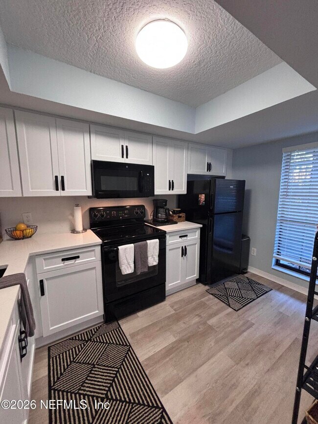 Foto del edificio - 138 Cranes Lake Dr