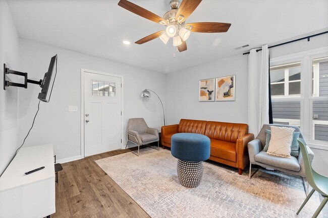 Foto del edificio - 607 Dowd St