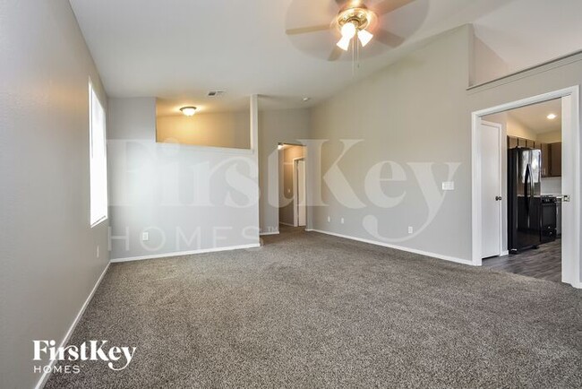 Building Photo - 5506 Ramirez St
