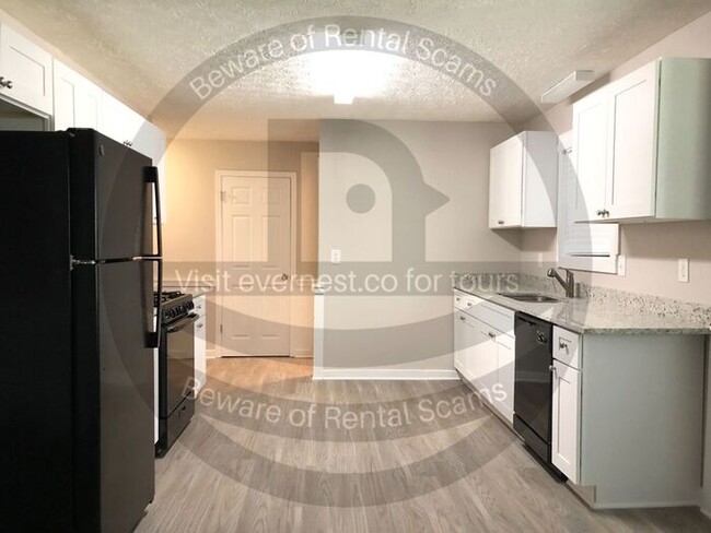 Building Photo - 3 Bed/ 2.0 Bath home in Fairburn/ Pets Wel...