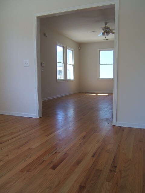 Foto del edificio - 1287 Sells Ave SW