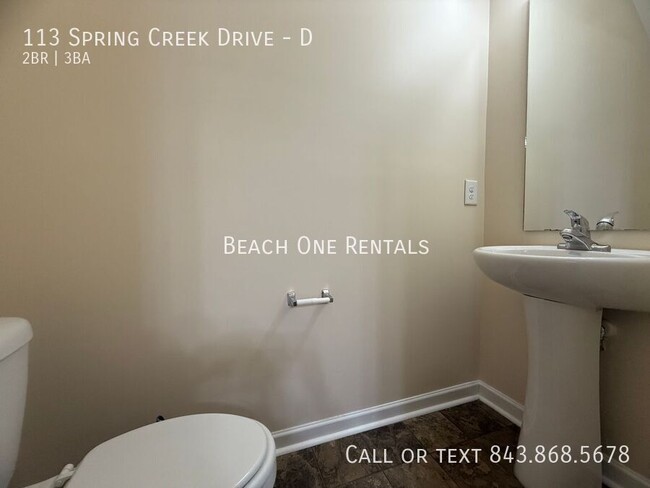 Foto del edificio - 113 Spring Creek Dr