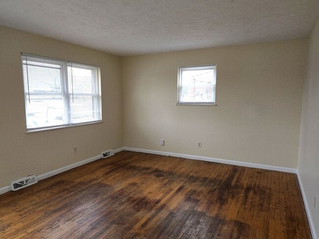 Photo - Ranch in Green Acres. All-electric. Storage Shed. 251215 House