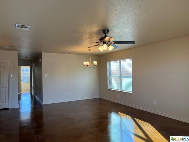 Building Photo - 1803 Indian Trail