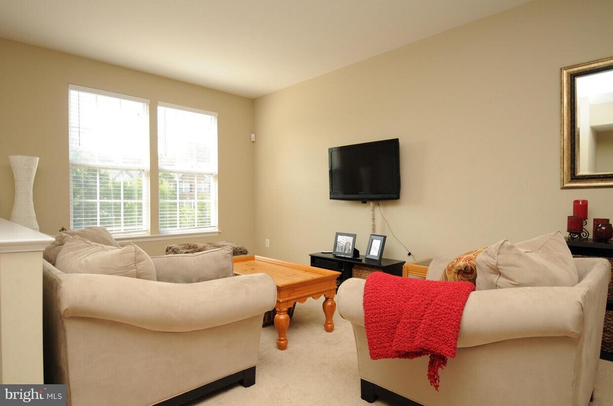 43191 Riders Square, Broadlands, VA 20148 Townhouse for Rent in