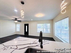 Foto del edificio - 426 W Wildwood Dr
