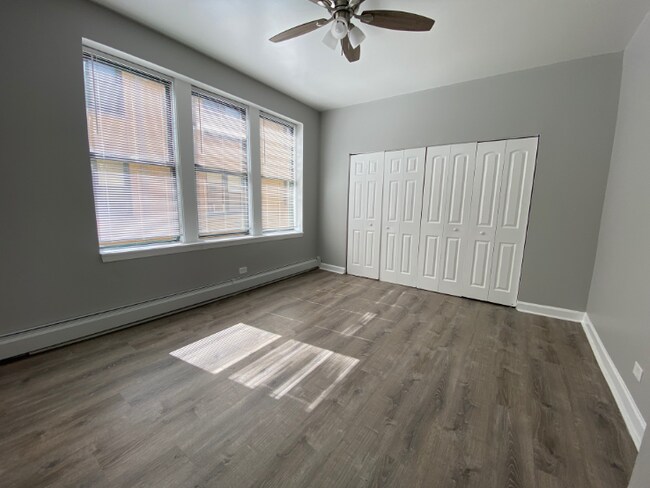 Foto del edificio - 5645-5657 W Washington Blvd