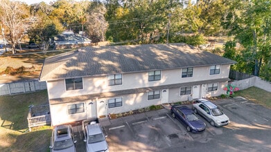 Building Photo - 15321 NW 141 St