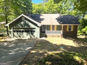 Building Photo - 217 Briarpatch Ct