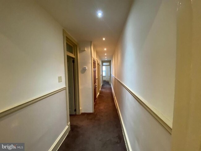 Foto del edificio - 3734 N Sydenham St