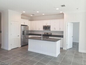 Building Photo - 6969 Avalon Cir