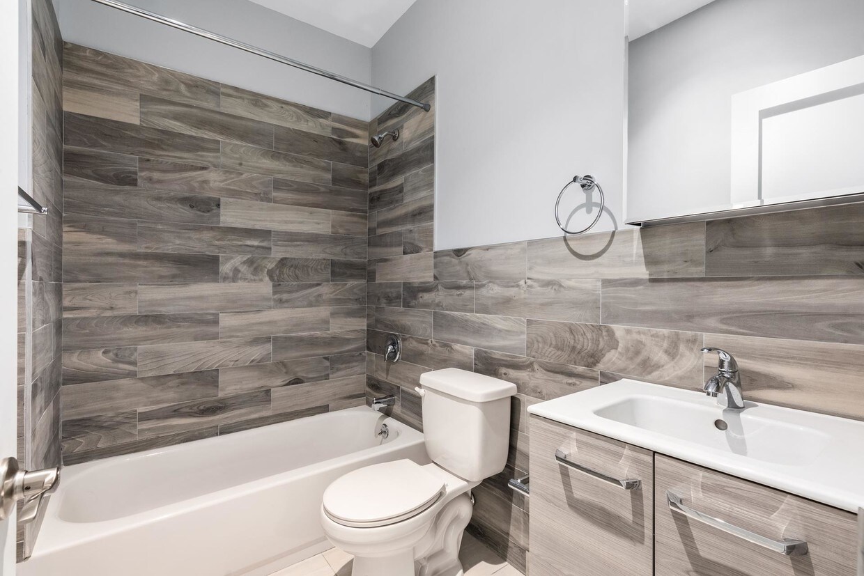 126 Alexander Ave Unit 2A, The Bronx, NY 10454 Room for Rent in The