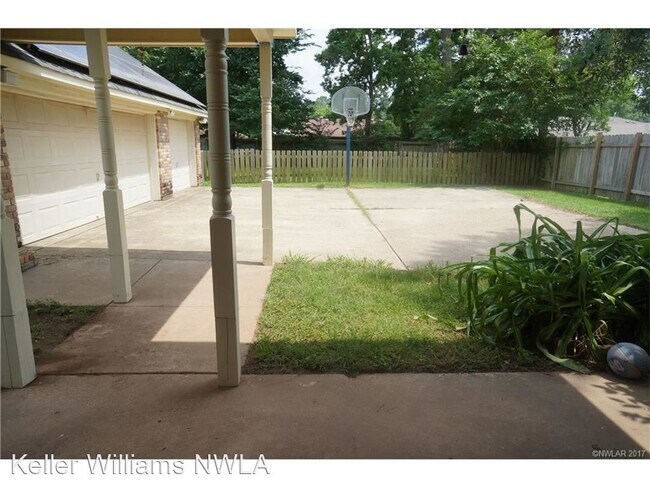 Foto del edificio - 5 br, 3 bath House - 3321 Colquitt Road