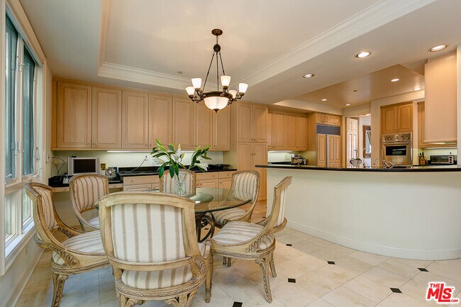 Foto del edificio - 2370 Brookshire Ln