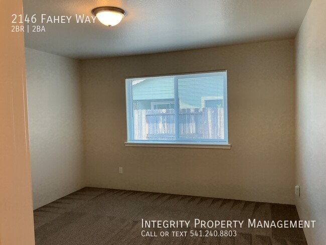 Foto del edificio - 2146 Fahey Way