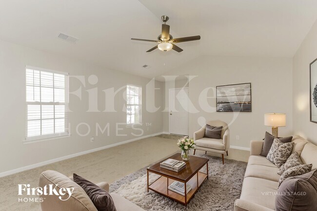 Foto del edificio - 5716 Henderson Oaks Dr