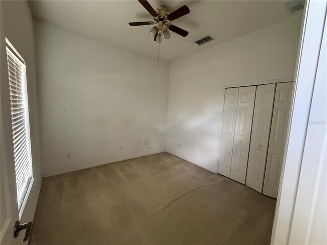 Foto del edificio - 7841 Belvoir Dr