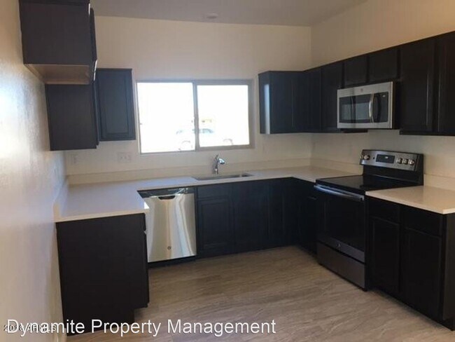 Foto del edificio - 3 br, 2 bath House - 10821 W Carmelita Circle
