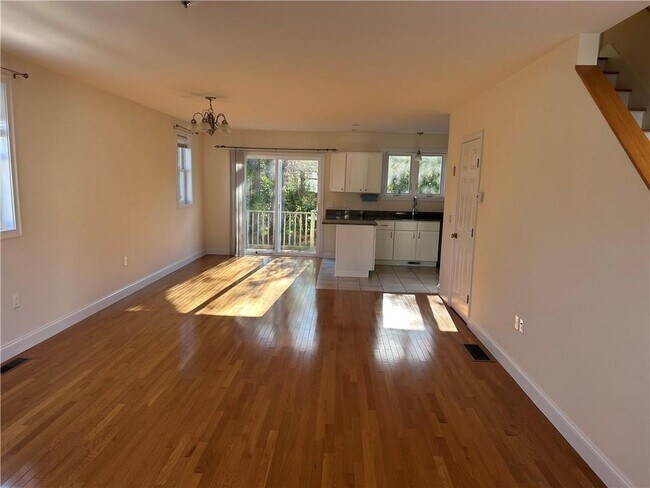 Foto del edificio - 32 Seafare Ln