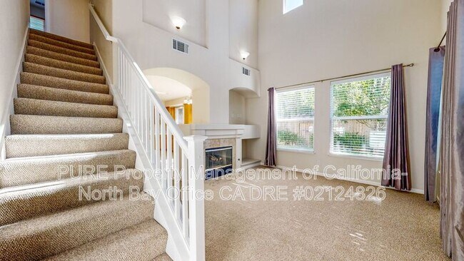 Building Photo - 4217 Quimby St