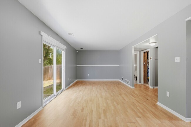 Foto del edificio - 272 Ternwing Dr