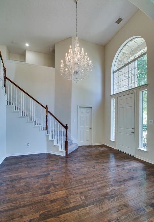 Building Photo - 3504 Spring Mountain Dr