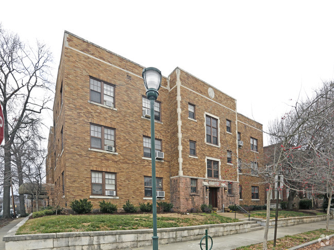 Building Photo - Jefferson Apartments