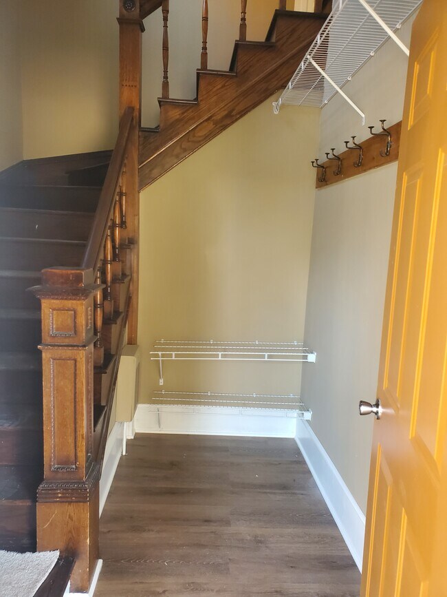 122 S Franklin St, Shawano, WI 54166 Townhome Rentals in Shawano WI