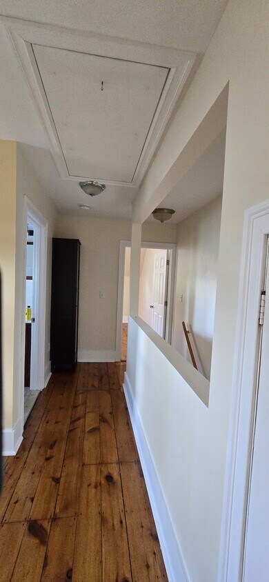Primary Photo - 43 Newcomb St