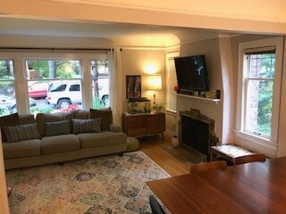 Foto del edificio - 4808 37th Ave NE