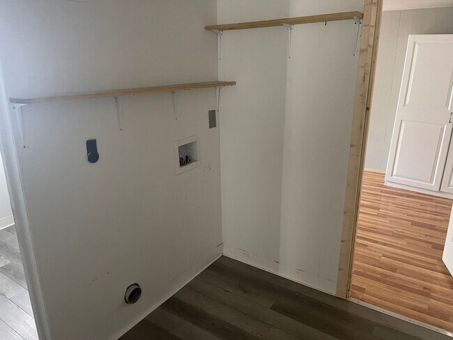 Foto del edificio - 2 BEDROOM 1 BATH MOBILE HOME - $700 MONTH,...