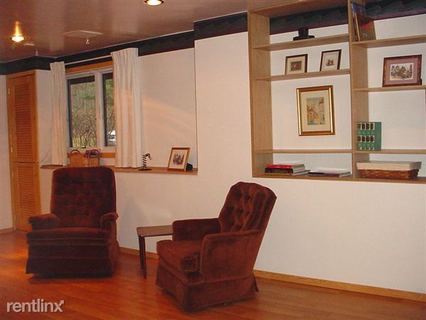 Building Photo - 27 Dutton Place Way