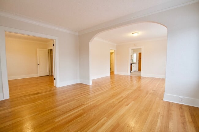 Photo - Rain City Apartment