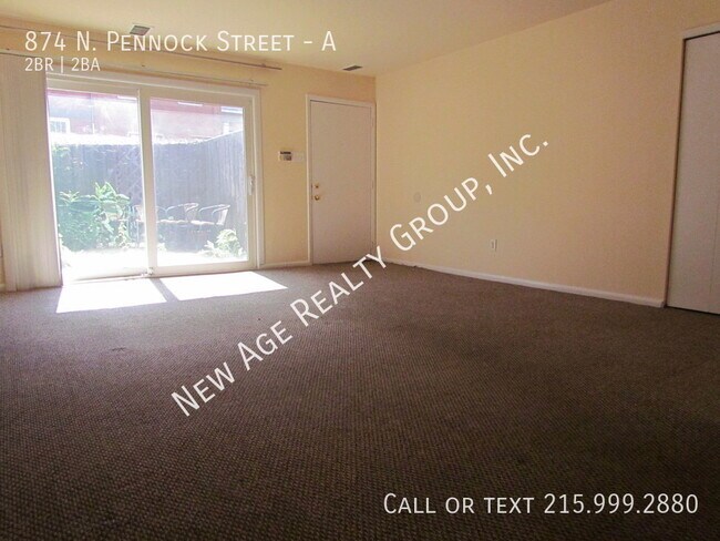 Building Photo - Great 2 bedroom at 874 N. Pennock Street-U...