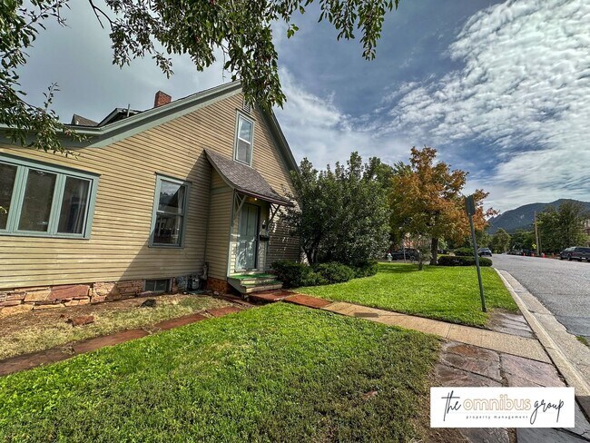 Foto del edificio - Maxwell Ave.