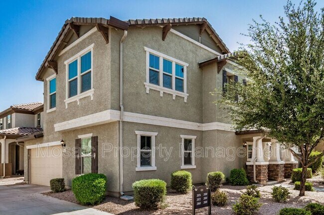 Building Photo - 2888 E Binner Dr