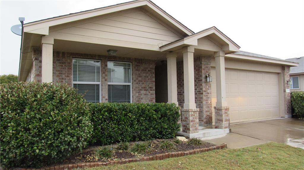 Primary Photo - 2824 Bluffstone Dr
