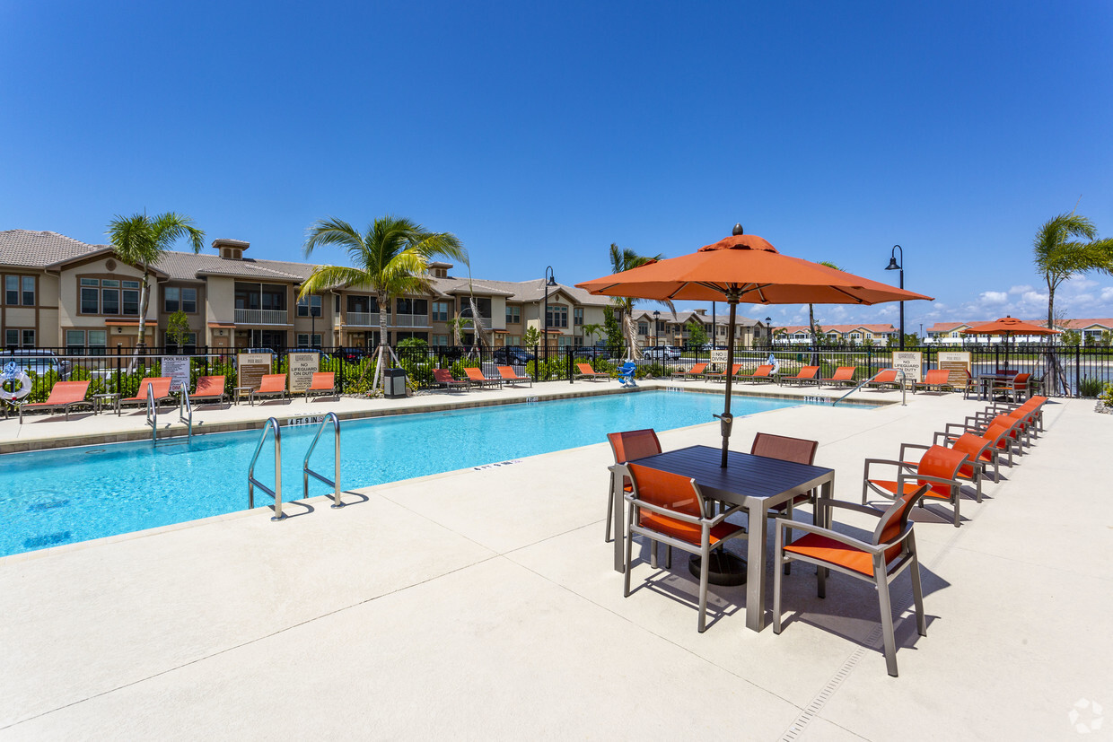 The Springs Apartments Estero