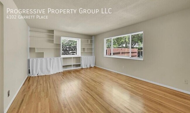 Building Photo - 4102 Garrett Pl